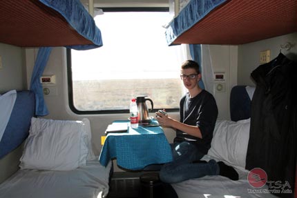 Im Abteil der Tibet-Bahn Tibet-Bahn