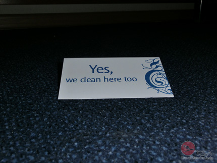 Grüße unter dem Bett