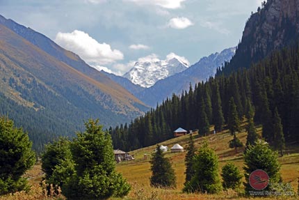 Panorama Altyn Arashan Altyn Arashan