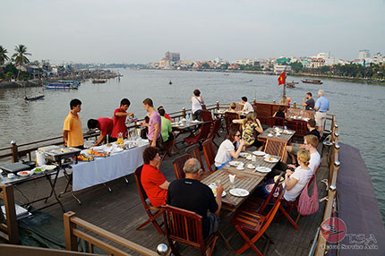 Oberdeck Mekong Eyes